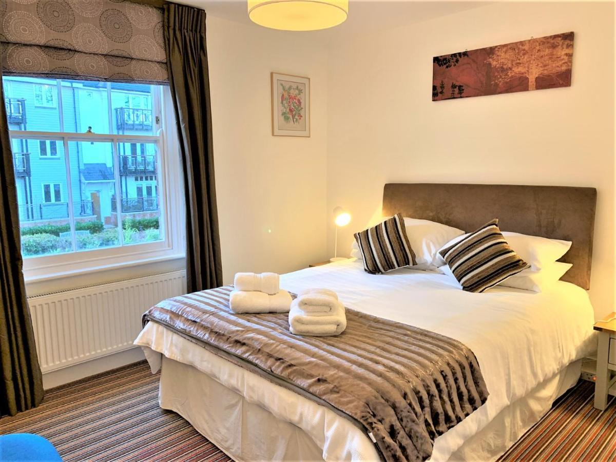 Riverside Channel5 "Holidays Homes In The Sun" Featured Central Canterbury Cottage With Free Parking Экстерьер фото